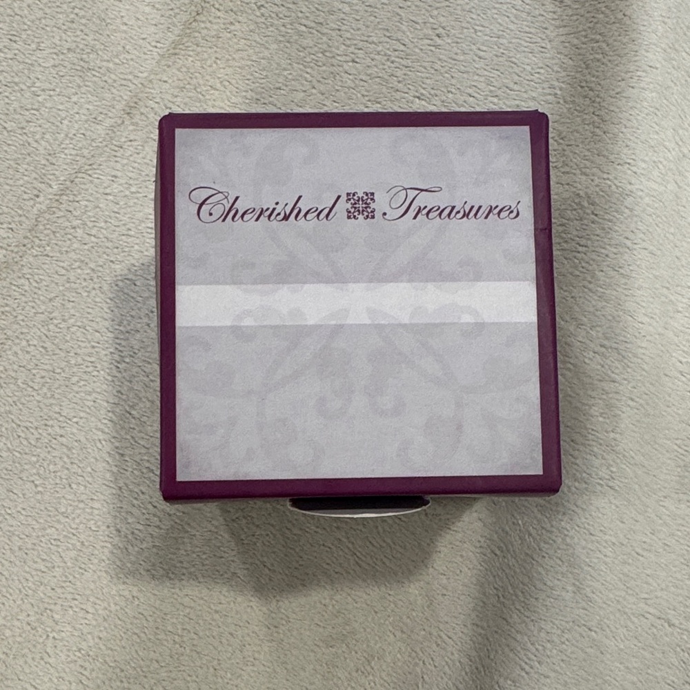 Cherished Treasures Purple Flower Box